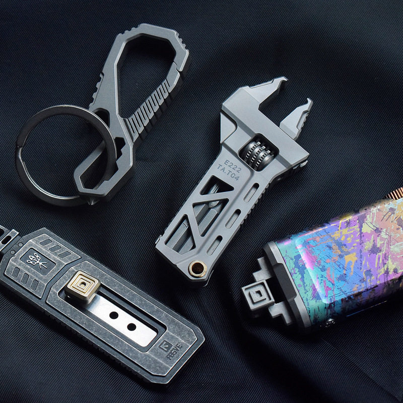Chiave e Pinze in Lega di Tita - Edc Carry All recensione e prezzo