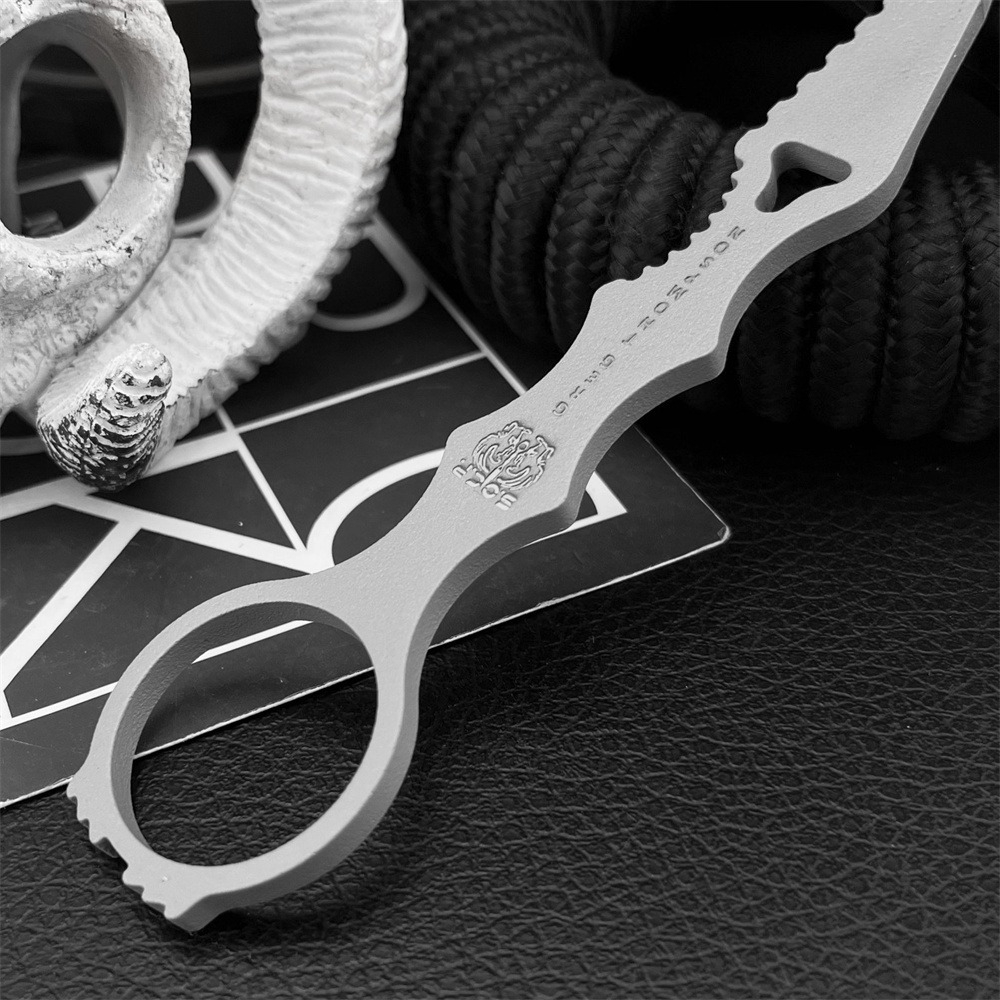 Coltello a lama fissa per este - Edc Carry All recensione e prezzo
